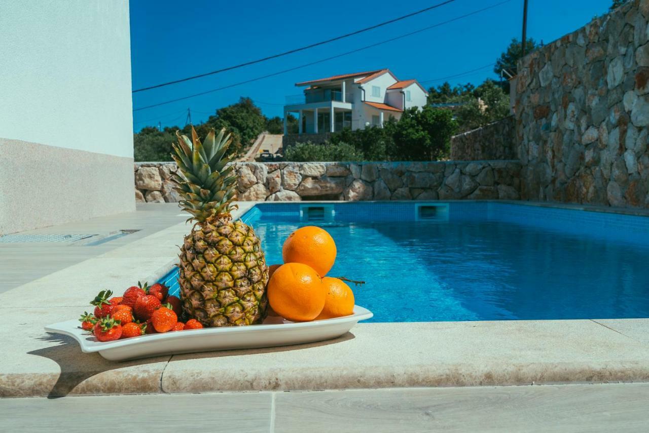Villa Relax Veliki Drvenik Luaran gambar